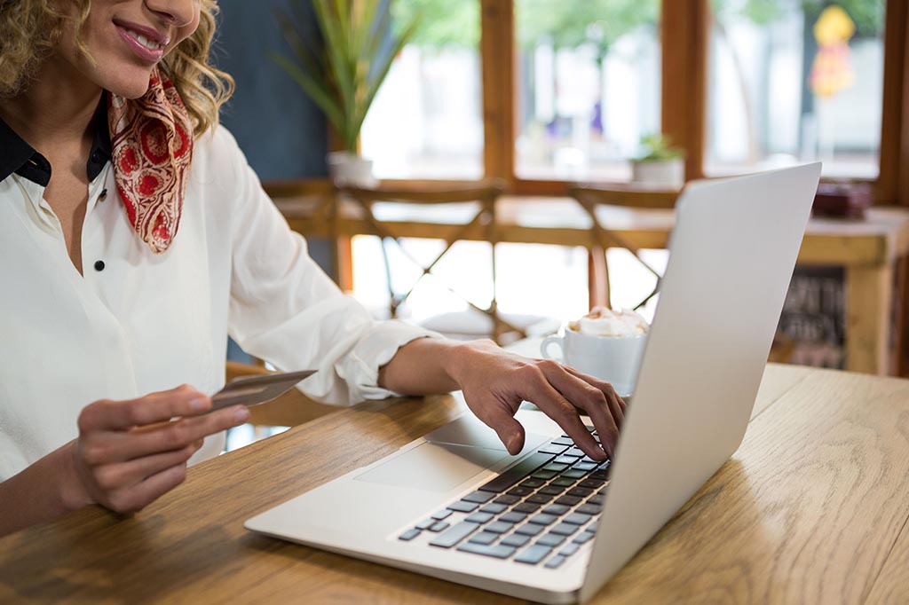 credit card processing on laptop